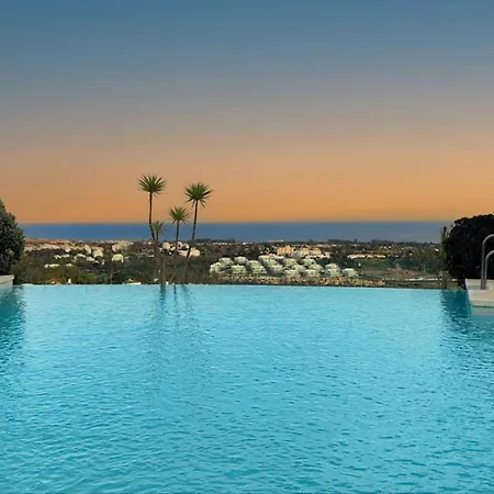 Quartiers Marbella Golden Penthouse
