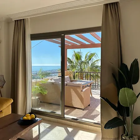 Quartiers Marbella Golden Penthouse