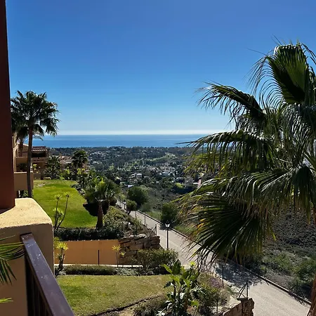 Quartiers Marbella Golden Penthouse Apartment