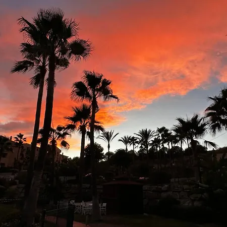 Quartiers Marbella Golden Penthouse Apartment