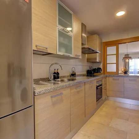 Apartment Quartiers Marbella Golden Penthouse