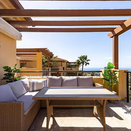 Quartiers Marbella Golden Penthouse *