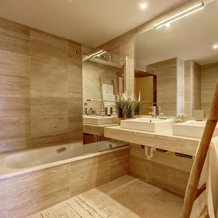Quartiers Marbella Golden Penthouse Apartment Benahavis