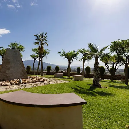 Quartiers Marbella Golden Penthouse *
